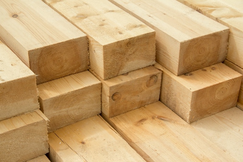 drewniane belki